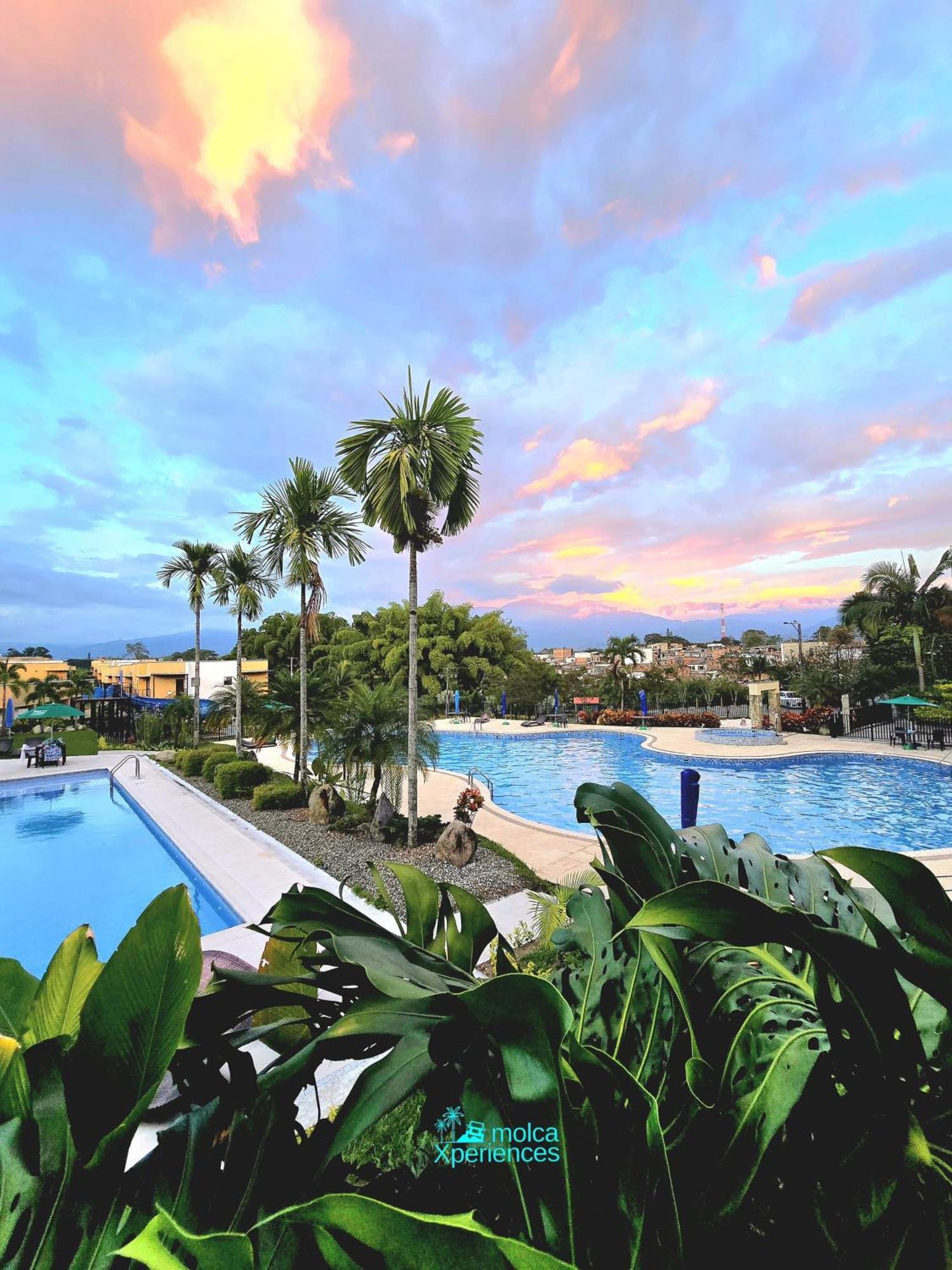 Apartamento Privado Vacacional A 5M Del Aeropuerto, 20 Minutos Del Parque Del Cafe Y Centro De Armenia Con 4 Piscinas, 3 Jacuzzi, Sauna By Molca Xperiences 3H ภายนอก รูปภาพ