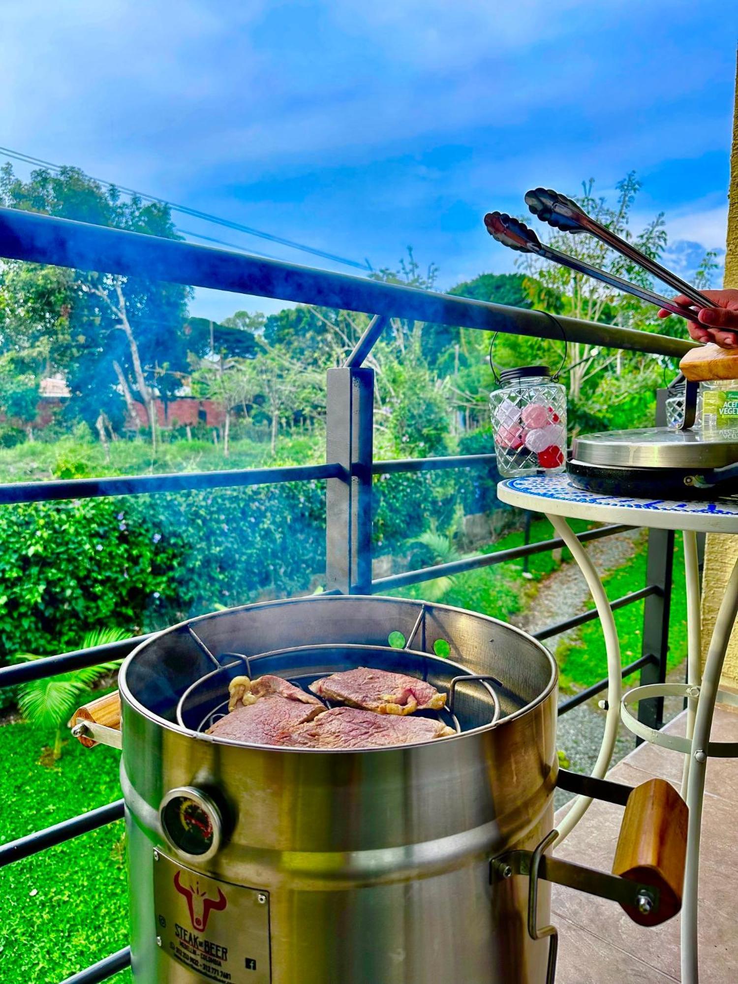 Apartamento Privado Vacacional A 5M Del Aeropuerto, 20 Minutos Del Parque Del Cafe Y Centro De Armenia Con 4 Piscinas, 3 Jacuzzi, Sauna By Molca Xperiences 3H ภายนอก รูปภาพ